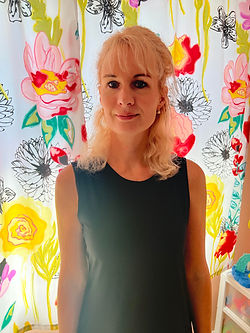 Portrait of Marina, Office Manager at Logoped LLC.
