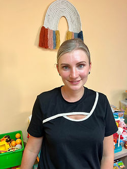 Portrait of Olga, Speech-Language Pathologist at Logoped LLC.